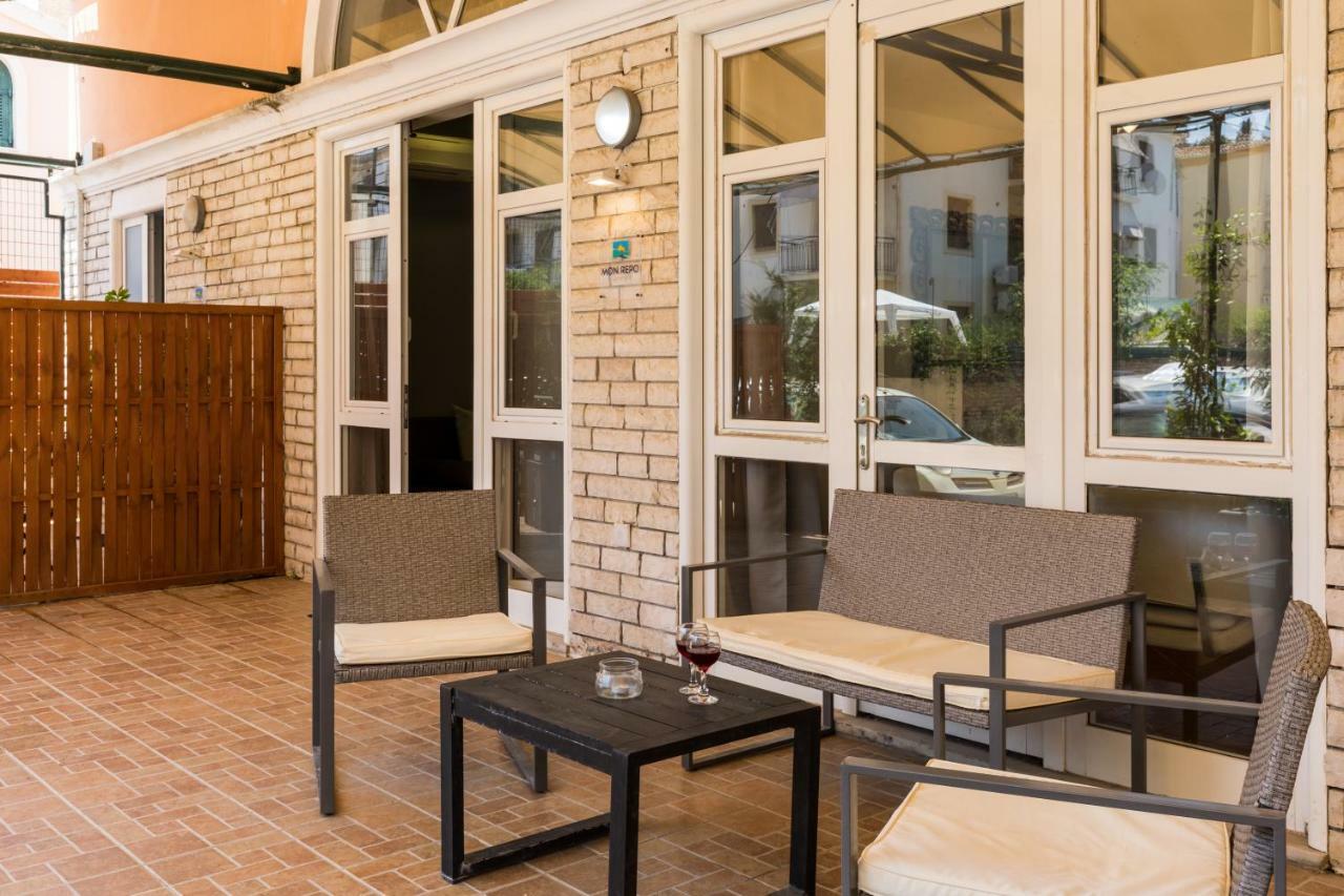 Mon-Repo Suites Corfu  外观 照片