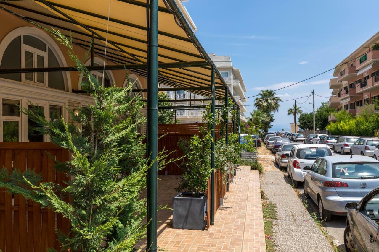 Mon-Repo Suites Corfu  外观 照片